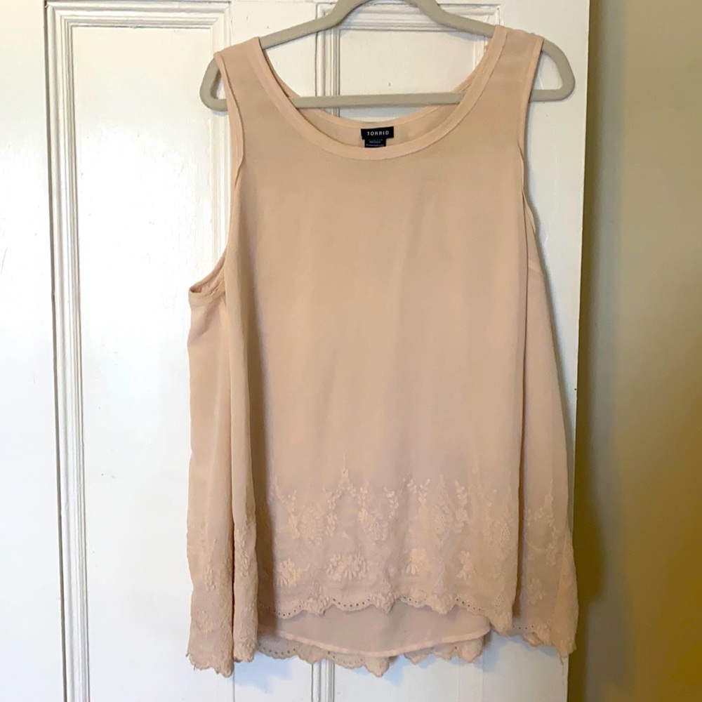 Sleeveless torrid blouse size 2